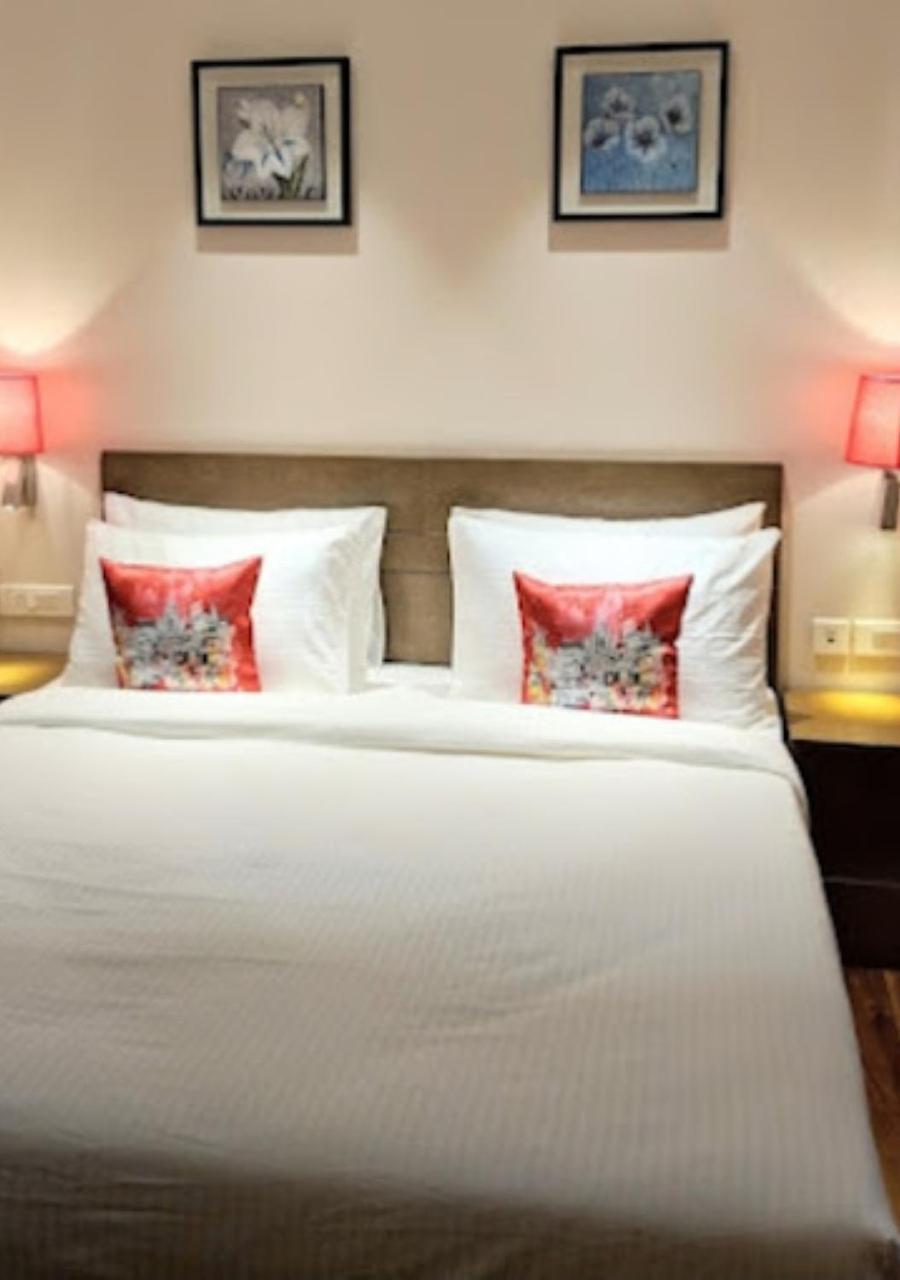 Hotel Le Lotus Grand Kakarmatha 外观 照片