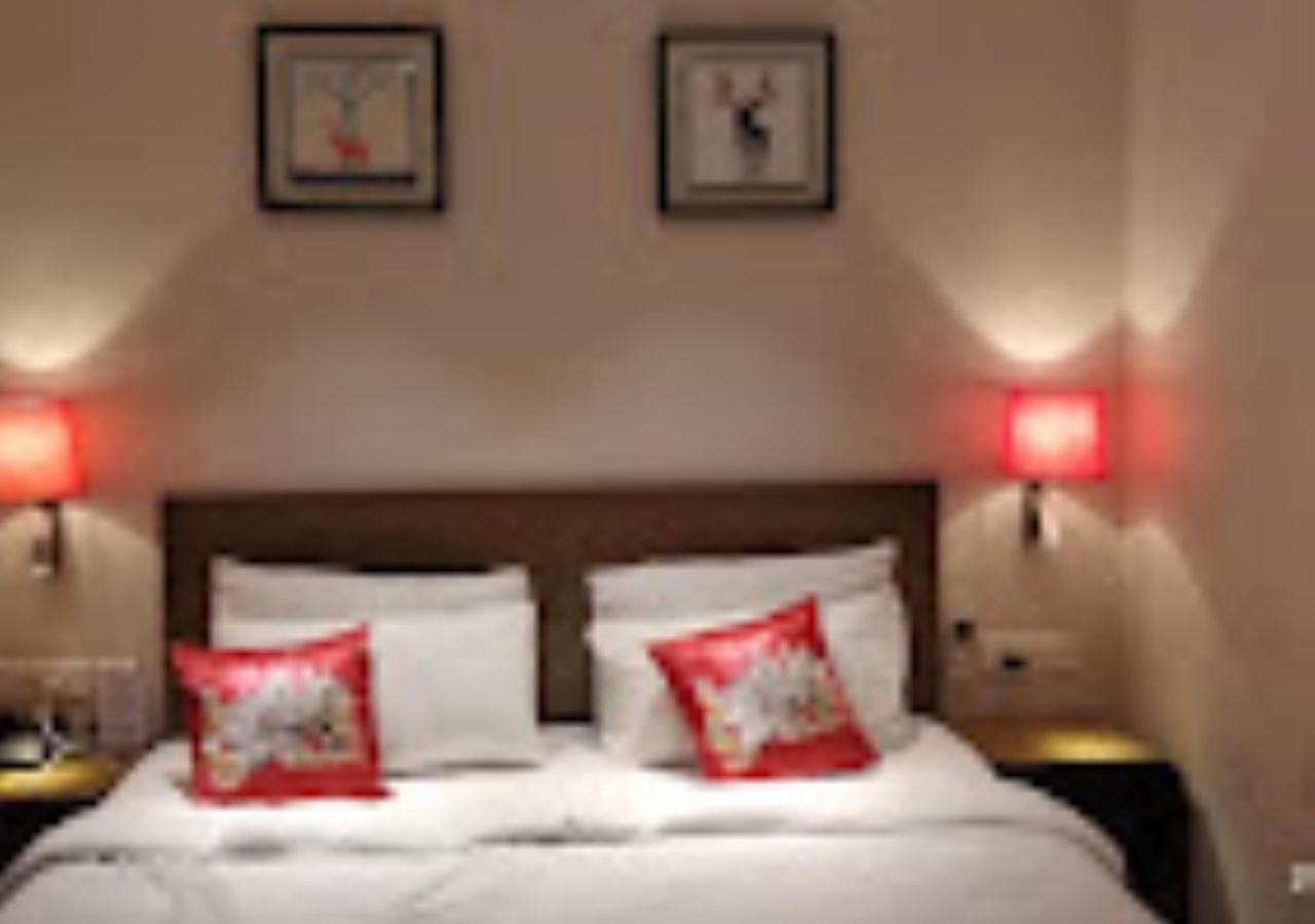 Hotel Le Lotus Grand Kakarmatha 外观 照片