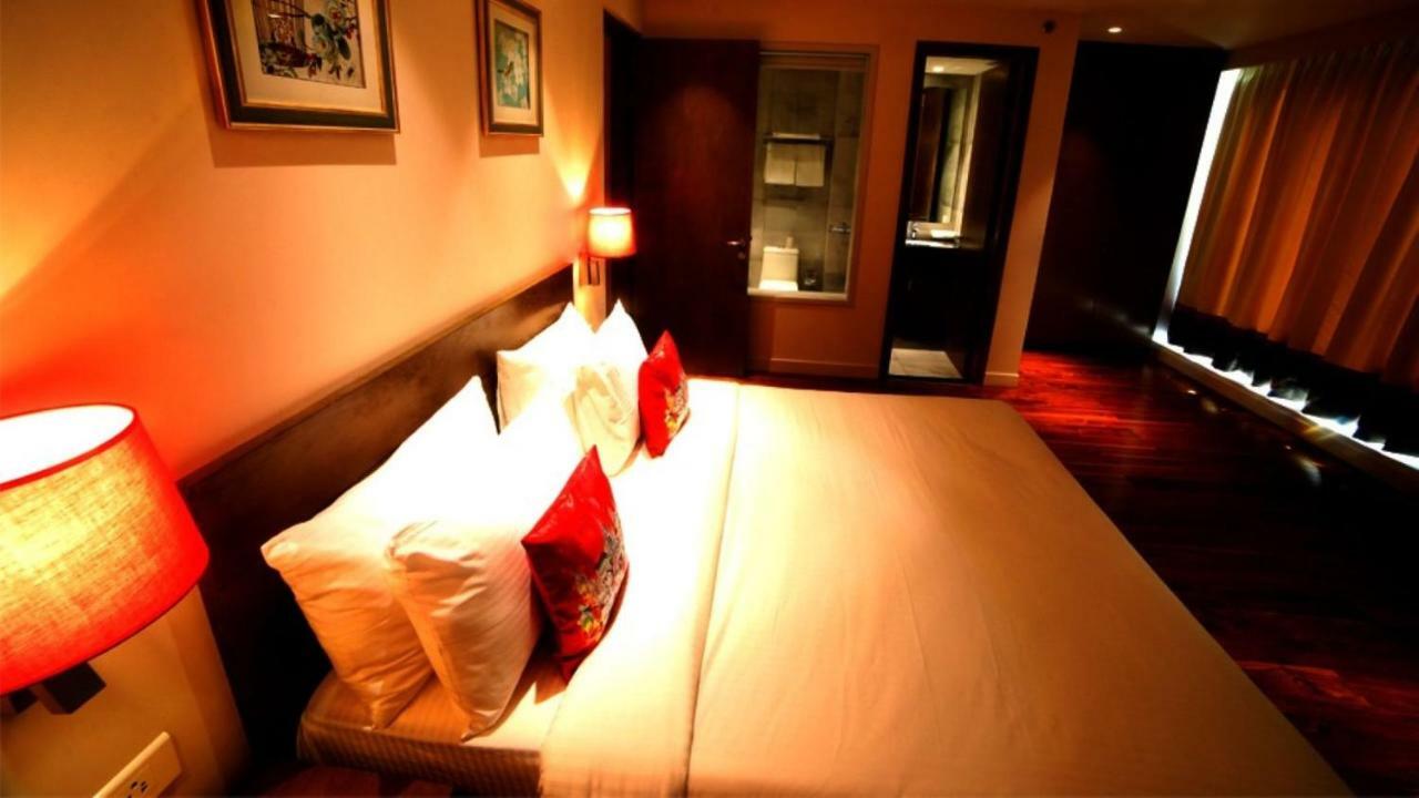 Hotel Le Lotus Grand Kakarmatha 外观 照片