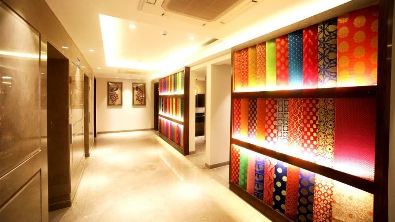 Hotel Le Lotus Grand Kakarmatha 外观 照片