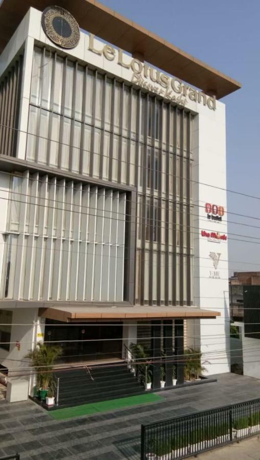 Hotel Le Lotus Grand Kakarmatha 外观 照片