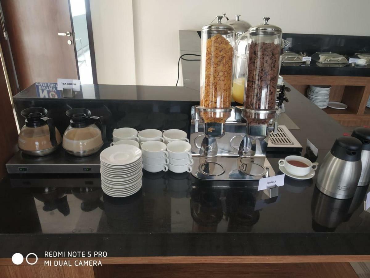 Hotel Le Lotus Grand Kakarmatha 外观 照片